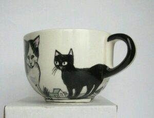 Catchiness Minimal Catchy Cat Mug